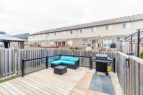 GLOBALSTAY. Modern 3-4 Bedroom Town