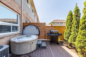 GLOBALSTAY. Modern 3-4 Bedroom Town