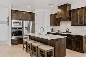 Desert Rose Getaway by RedAwning