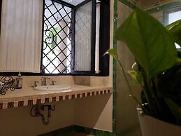 Linda Propiedad de 5 Habitaciones