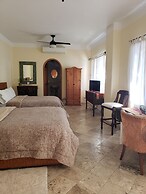 Linda Propiedad de 5 Habitaciones