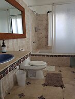 Linda Propiedad de 5 Habitaciones