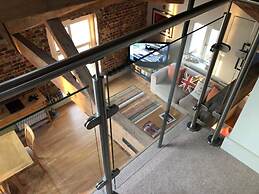 Riverside Penthouse Apartment