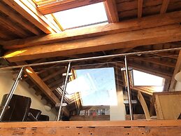 Riverside Penthouse Apartment