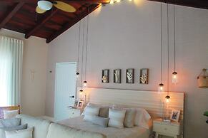 Esciros Luxury Villa