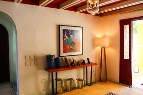 Esciros Luxury Villa