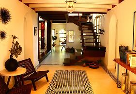 Esciros Luxury Villa