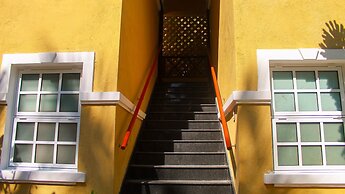 Esciros Luxury Villa