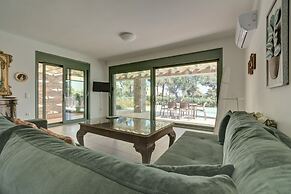 Ouzo Stone House 2, with private pool