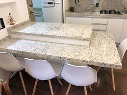 Suites Jurere Internacional