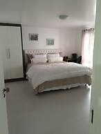 Suites Jurere Internacional