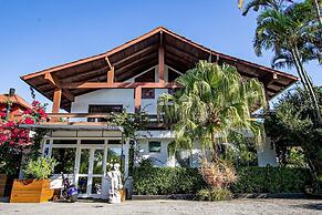 Suites Jurere Internacional