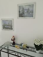 Suites Jurere Internacional