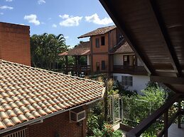 Suites Jurere Internacional