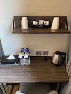 Fieris Hotel Rawamangun