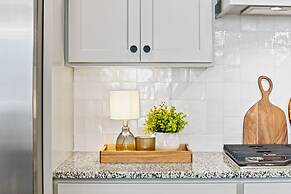 Rock n' Relax at Desert Color by RedAwning