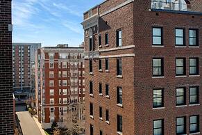 AC Hotel St. Louis Central West End