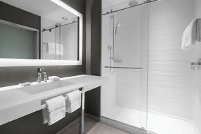 AC Hotel St. Louis Central West End