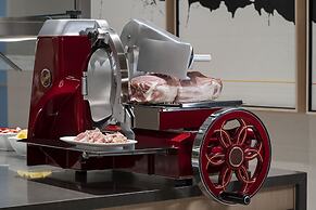 AC Hotel St. Louis Central West End