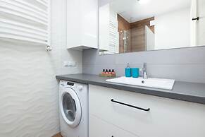 Cztery Pory Roku by Renters