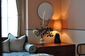 room2 London Chiswick Hometel