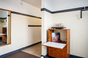 The Maverick by Kasa