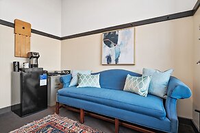 The Maverick by Kasa