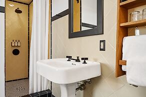 The Maverick by Kasa