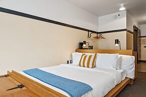 The Maverick by Kasa