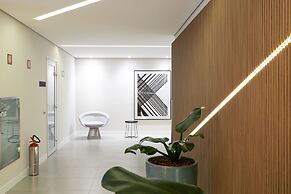 Smart Charlie Consolação