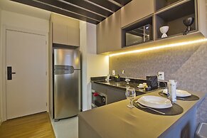 Smart Charlie Consolação