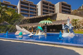 Coral Blue Huatulco All Inclusive