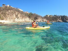 Coral Blue Huatulco All Inclusive