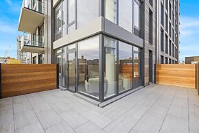 Global Luxury Suites at The Arches