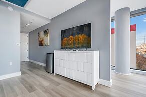 Global Luxury Suites at The Arches