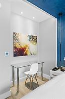 Global Luxury Suites at The Arches