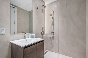 Global Luxury Suites at The Arches