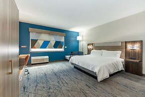 Holiday Inn Express & Suites Charlottesville by IHG