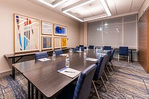 Holiday Inn Express & Suites Charlottesville by IHG