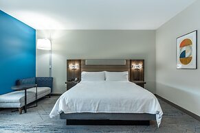 Holiday Inn Express & Suites Charlottesville by IHG