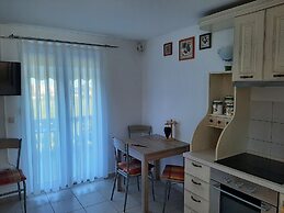 Impeccable 2-bed Apartment in Zaton