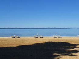 Impeccable 2-bed Apartment in Zaton