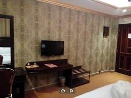 Faletti's Grand Hotel Gujranwala