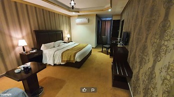 Faletti's Grand Hotel Gujranwala