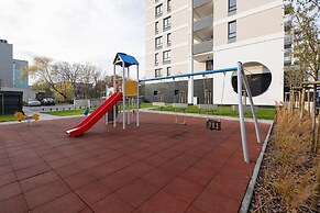 Apartament Deluxe Platany C38 by Renters