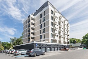 Apartament Deluxe Platany C38 by Renters