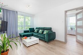 Apartament Deluxe Platany C38 by Renters