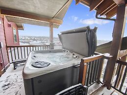 Cozens Pointe B-301 3 Bedroom Condo by RedAwning