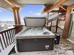 Cozens Pointe B-301 3 Bedroom Condo by RedAwning