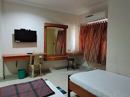 Hotel Geetha International
